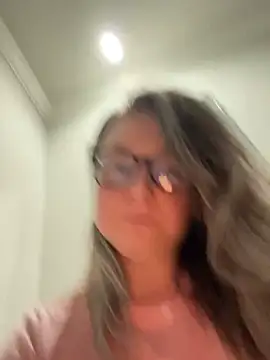 Vivian MayXxX online show from 03.05.25