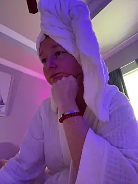 Vivian MayXxX online show from 10.04.25