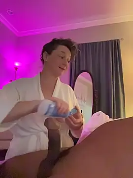 Vivian MayXxX online show from 10.26.25