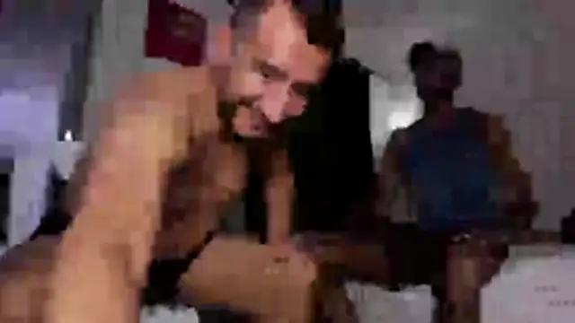 Cloudy pigDude online show from 04.19.26