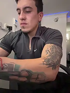 strongboy  online show from 04.07.26