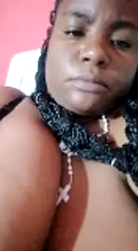 Snapshot of bigtitssxx chatting on 01.05.25 bigtitssxx online show from 01.05.25