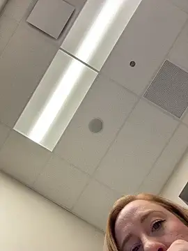 cinnatitties online show from 12.15.25