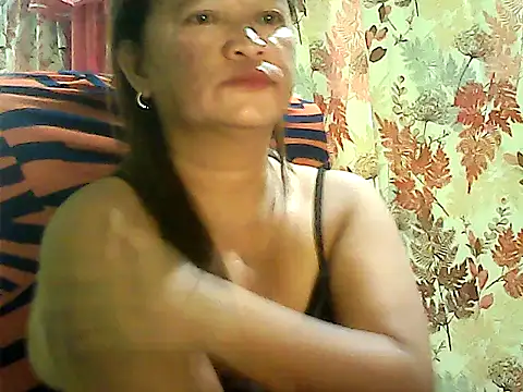 Snapshot of hott_scarlett chatting on 06.03.26 hott scarlett online show from 06.03.26