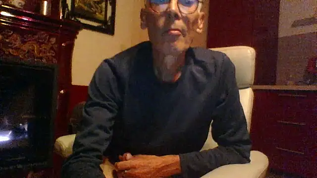 pierre5004 online show from 10.09.25