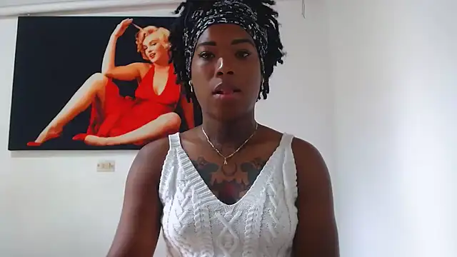 Snapshot of khendraDab chatting on 09.14.25 khendraDab online show from 09.14.25