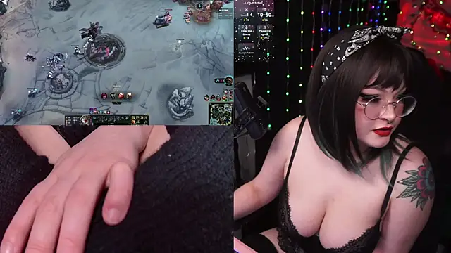 evamila online show from 11.22.25