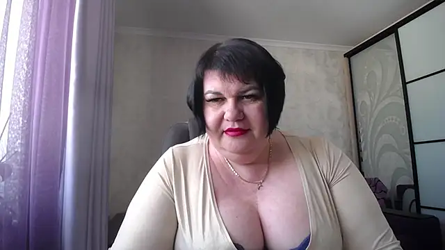 JuicyLady Di online show from 02.17.25