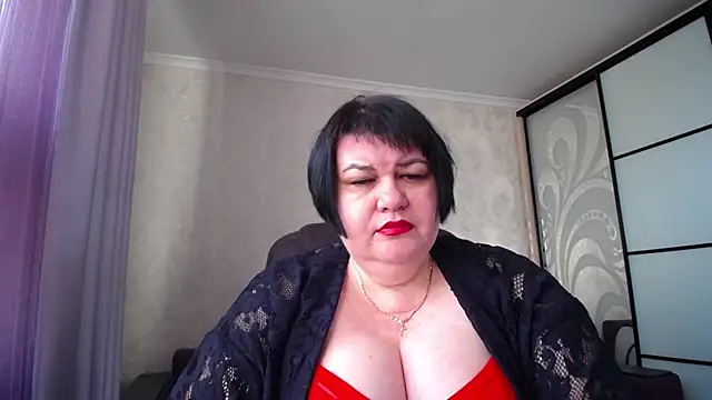 JuicyLady Di online show from 11.03.25