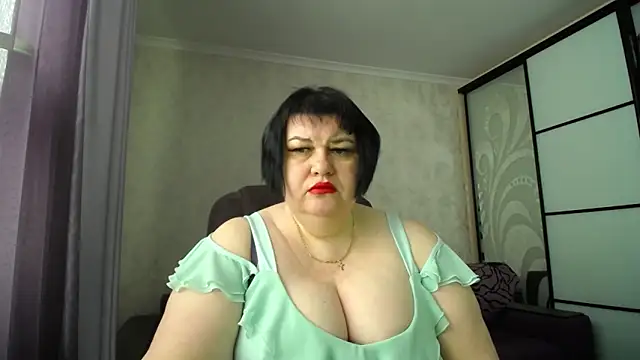 JuicyLady Di online show from 03.12.26