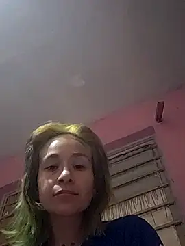 Snapshot of fablob23 chatting on 04.03.26 fablob23 online show from 04.03.26