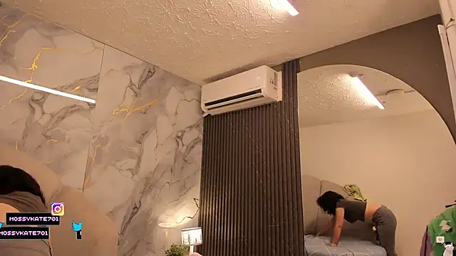 Katemoss70 online show from 01.13.26