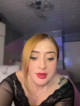 Snapshot of Sam_Thompsoon_ chatting on 09.25.25 Sam Thompsoon online show from 09.25.25