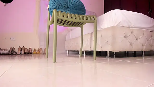 ArchieCollins online show from 04.11.26