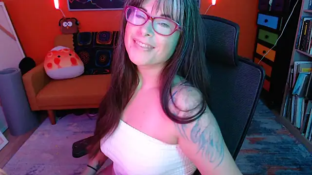 TheLenaAdams online show from 09.26.25