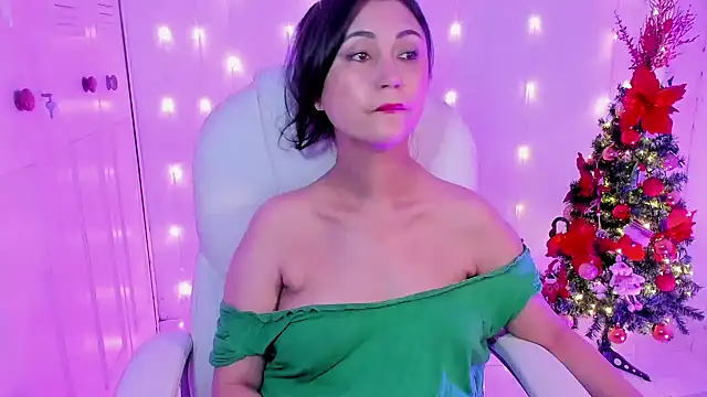 danielahot66 online show from 12.26.24