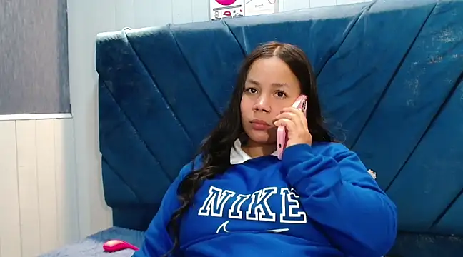 EmilyQueen3x online show from 03.21.25