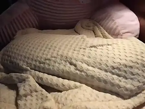 Snapshot of Perwers_41 chatting on 09.20.25 Perwers 41 online show from 09.20.25