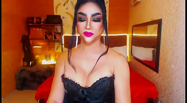 Snapshot of MeatyhorsecockMistress chatting on 02.06.25 MeatyhorsecockMistress online show from 02.06.25