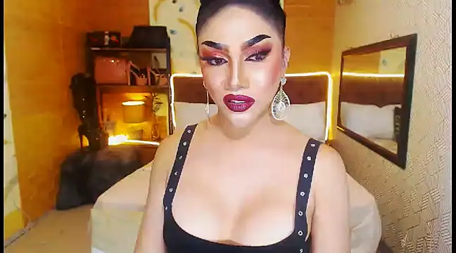 Snapshot of MeatyhorsecockMistress chatting on 02.16.25 MeatyhorsecockMistress online show from 02.16.25