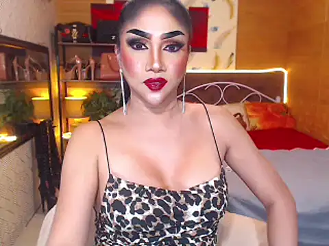 Snapshot of MeatyhorsecockMistress chatting on 03.15.25 MeatyhorsecockMistress online show from 03.15.25