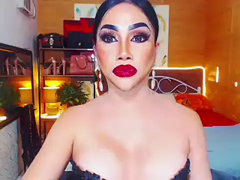 Snapshot of MeatyhorsecockMistress chatting on 03.16.25 MeatyhorsecockMistress online show from 03.16.25