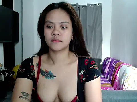 Snapshot of MistressKrizzel chatting on 06.16.26 MistressKrizzel online show from 06.16.26