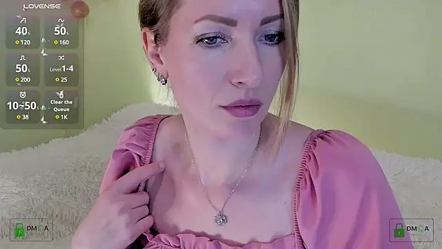 Queenymel online show from 12.08.24