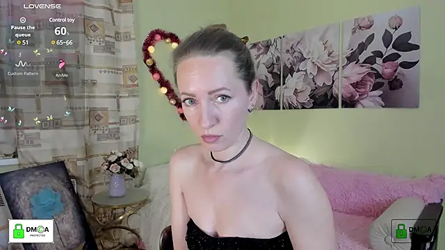 Queenymel online show from 01.24.25