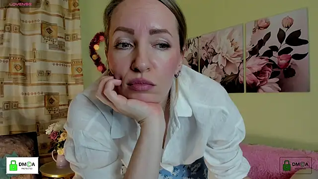 Queenymel online show from 01.29.25