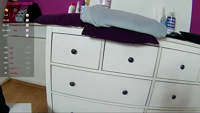 Latina daily online show from 04.19.26