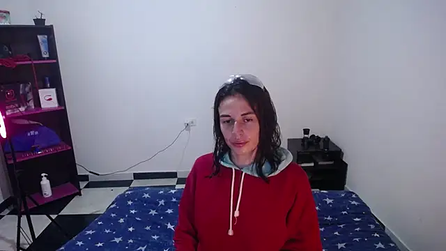 Snapshot of Cocain_Atenea chatting on 01.06.25 Cocain Atenea online show from 01.06.25