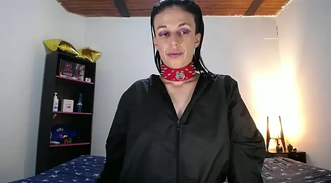 Snapshot of Cocain_Atenea chatting on 02.15.25 Cocain Atenea online show from 02.15.25
