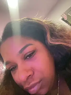 BigFineSelena online show from 03.05.26