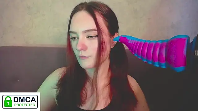 Snapshot of Alyssa___Scarlet chatting on 12.18.24 Alyssa Scarlet online show from 12.18.24