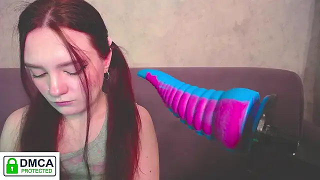 Snapshot of Alyssa___Scarlet chatting on 11.20.25 Alyssa Scarlet online show from 11.20.25