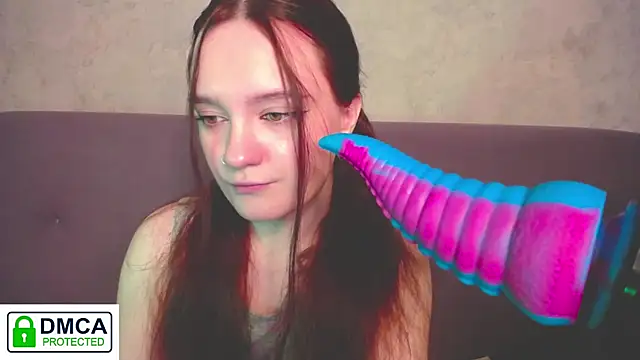 Snapshot of Alyssa___Scarlet chatting on 11.27.25 Alyssa Scarlet online show from 11.27.25