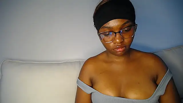 Pretty Liya08 online show from 04.19.26