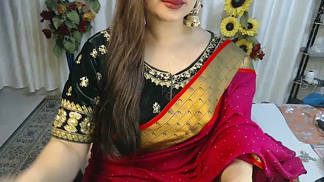 Snapshot of mahimagicdoll_DESI chatting on 02.12.25 mahimagicdoll DESI online show from 02.12.25