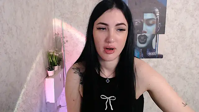 MisssShy  online show from 10.13.25