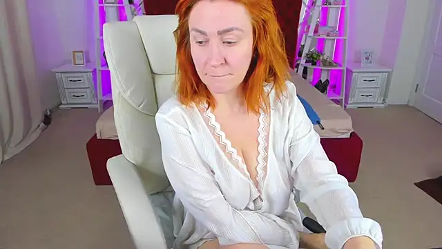 Kamilla Hot online show from 04.06.26