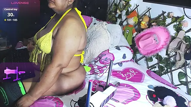 mature beautiful online show from 05.24.26
