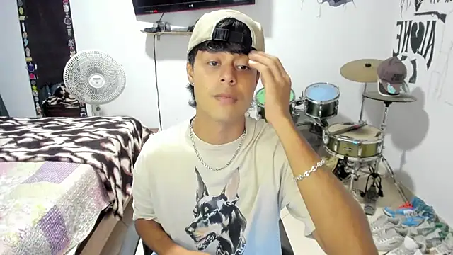 Zack falcon online show from 11.05.25