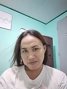Snapshot of sexyts69xx chatting on 06.28.26 sexyts69xx online show from 06.28.26