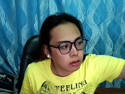 Your PrettyGirlxxx online show from 09.13.25