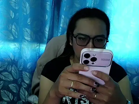 Your PrettyGirlxxx online show from 10.19.25