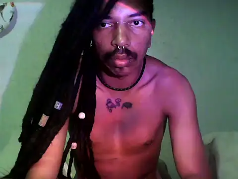 Snapshot of DarkSlim666 chatting on 09.15.25 DarkSlim666 online show from 09.15.25