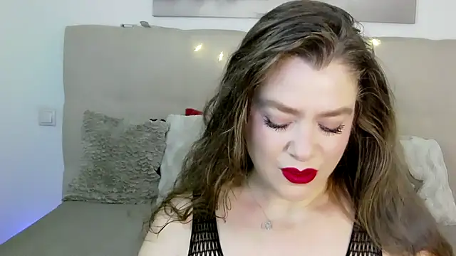 PetersEmily online show from 12.11.24