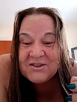 Yaya Mineira online show from 02.06.25