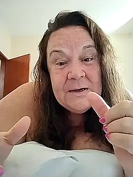 Yaya Mineira online show from 02.26.25